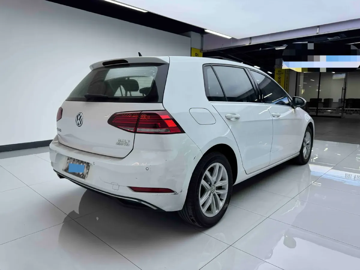 2019 Brilliance Auto V7 1.8T 231HP L4 7DCT,autocango,china used car exporter,china ev exporter,chinese used car exporter,chinese used ev exporter