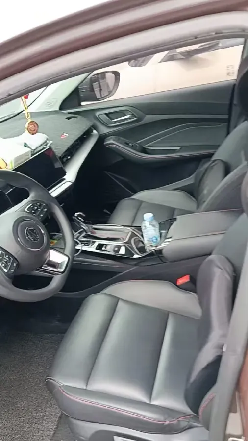 2021 MG 5 1.5L 120HP L4 CVT,autocango,china used car exporter,china ev exporter,chinese used car exporter,chinese used ev exporter