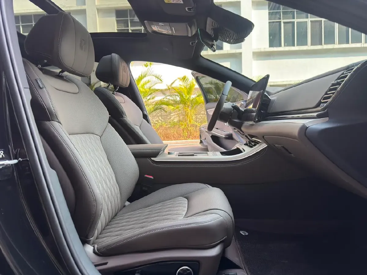 2025 BYD Han BEV,autocango,china used car exporter,china ev exporter,chinese used car exporter,chinese used ev exporter