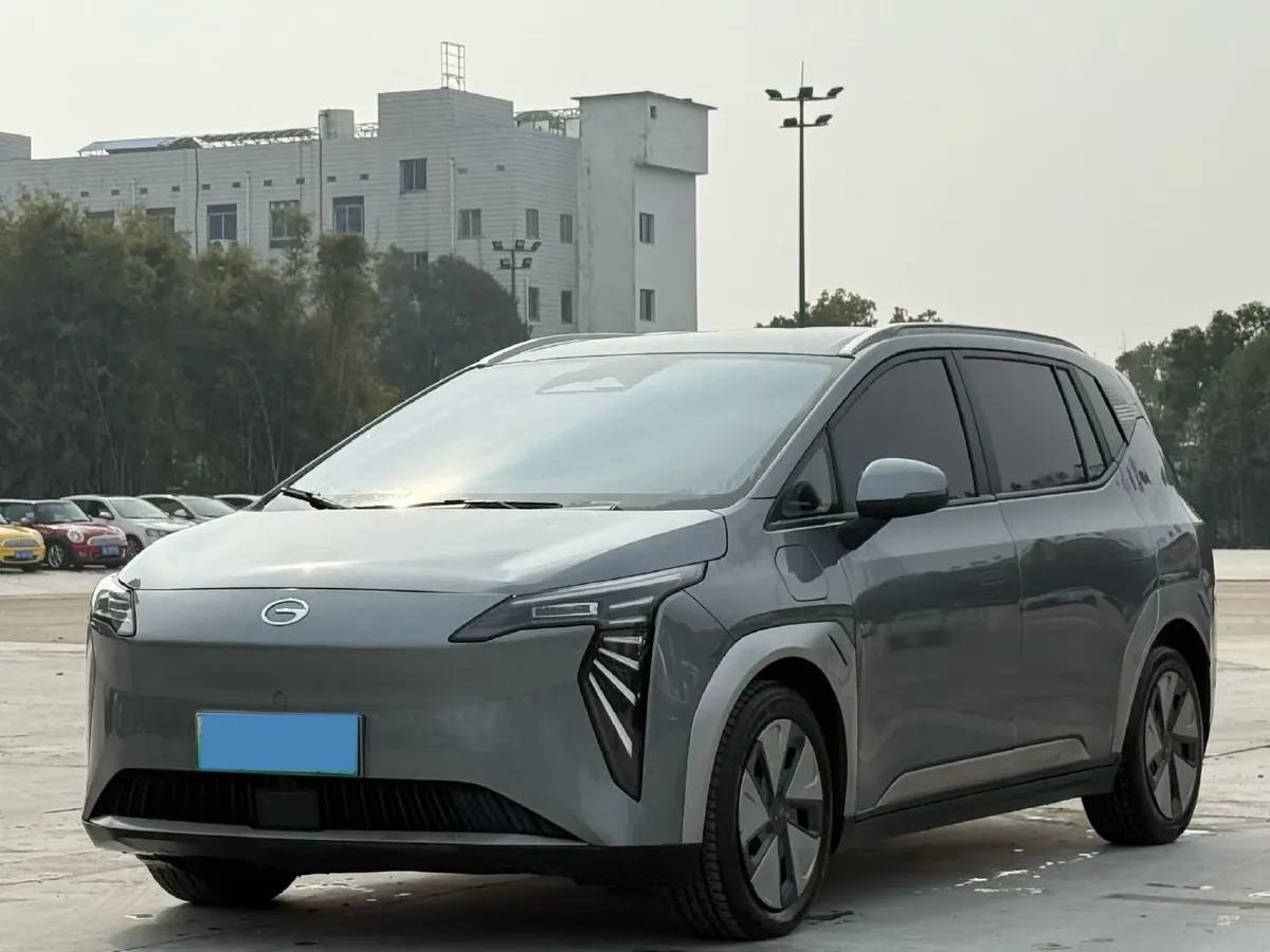 2024 Leapmotor C11 1.5L 95HP L4 REEV 43.74KWH,autocango,china used car exporter,china ev exporter,chinese used car exporter,chinese used ev exporter