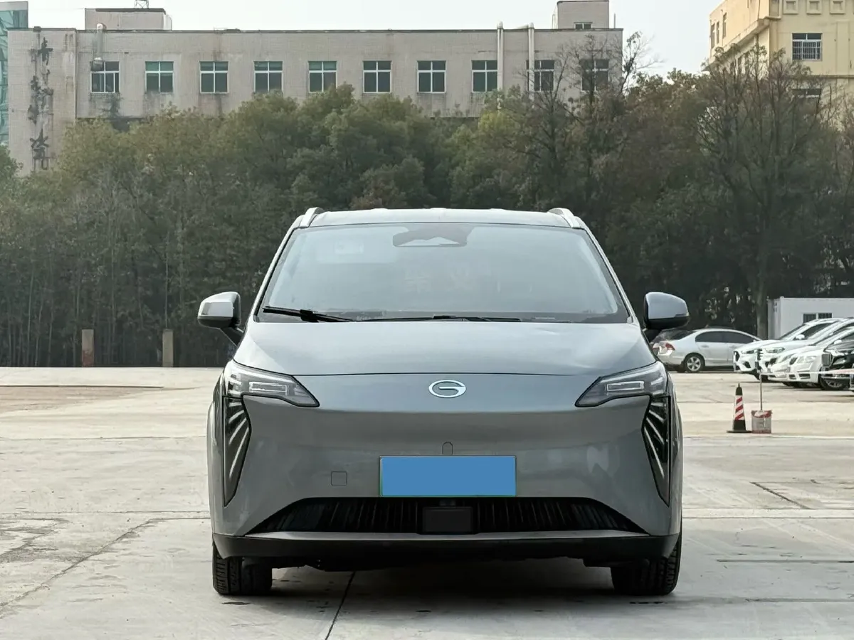 2024 Leapmotor C11 1.5L 95HP L4 REEV 43.74KWH,autocango,china used car exporter,china ev exporter,chinese used car exporter,chinese used ev exporter