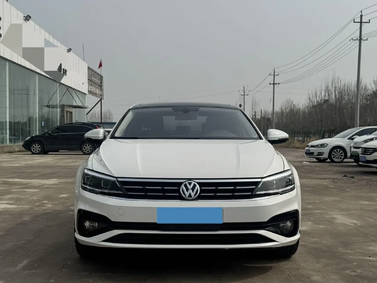 2019 Volkswagen Passat 1.4T 150HP L4 7DCT,autocango,china used car exporter,china ev exporter,chinese used car exporter,chinese used ev exporter