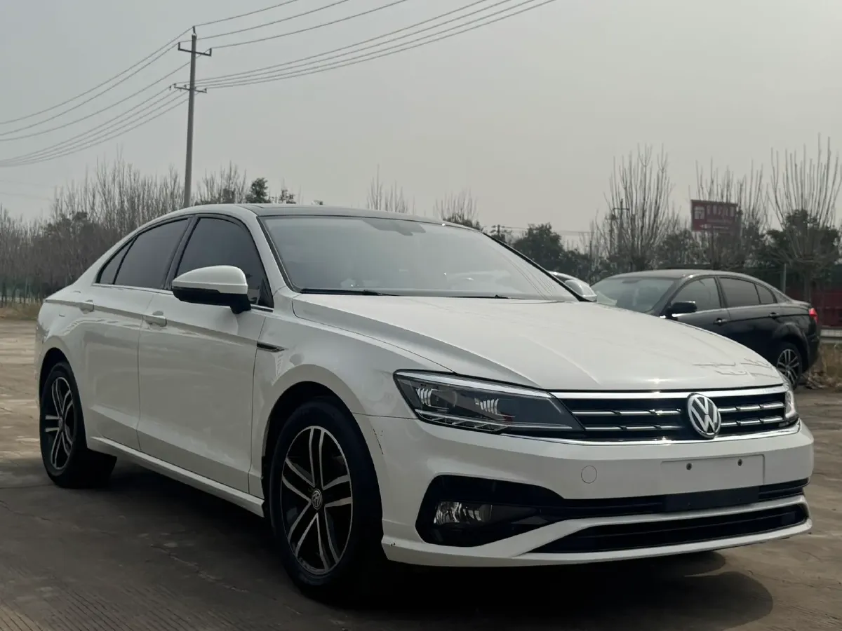 2019 Volkswagen Passat 1.4T 150HP L4 7DCT,autocango,china used car exporter,china ev exporter,chinese used car exporter,chinese used ev exporter