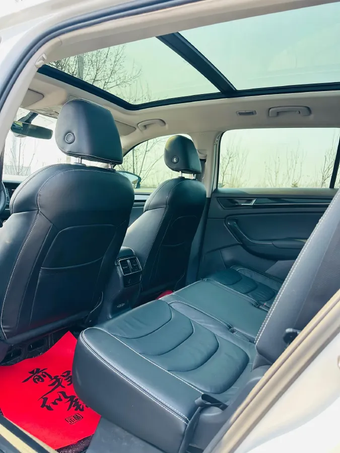 2019 Volkswagen Passat 2.0T 186HP L4 7DCT,autocango,china used car exporter,china ev exporter,chinese used car exporter,chinese used ev exporter