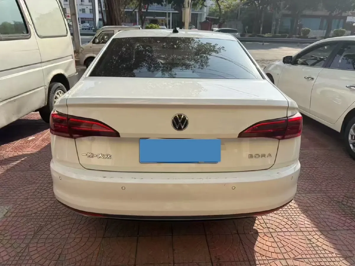 2021 Volkswagen Bora 1.5L 113HP L4 6AT,autocango,china used car exporter,china ev exporter,chinese used car exporter,chinese used ev exporter