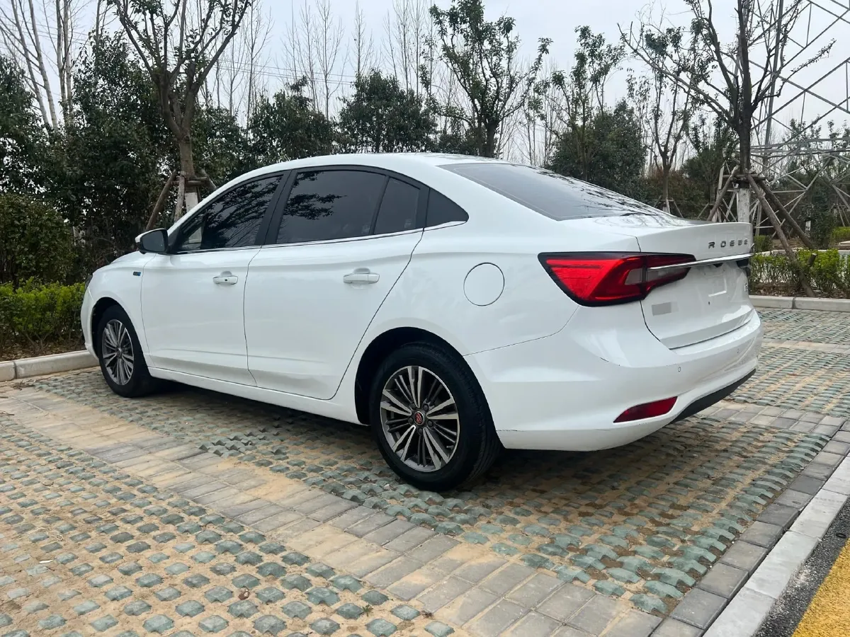 2019 Roewe i5 1.5L 120HP L4 CVT,autocango,china used car exporter,china ev exporter,chinese used car exporter,chinese used ev exporter