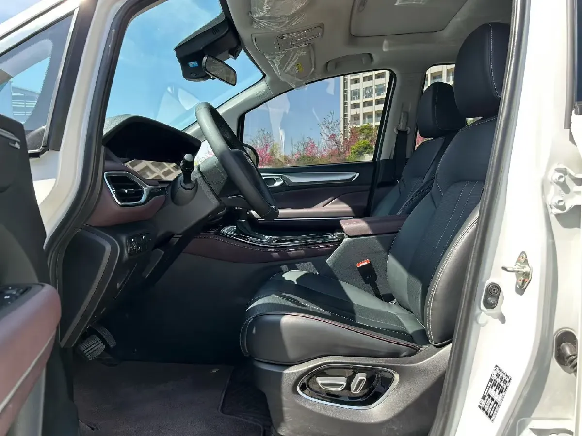 2023 GAC Trumpchi M6 1.5T 177HP L4 7DCT,autocango,china used car exporter,china ev exporter,chinese used car exporter,chinese used ev exporter