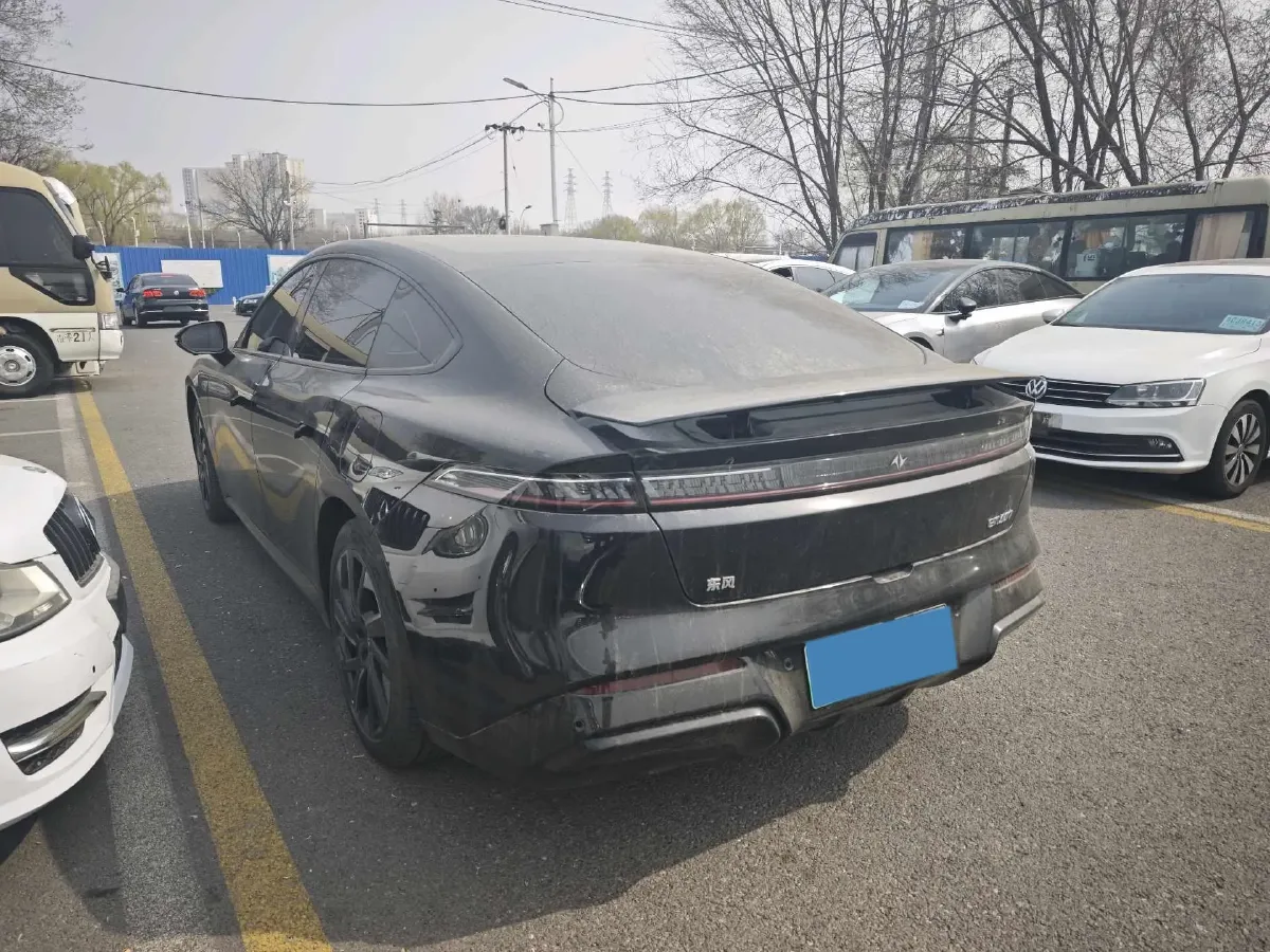 2024 DongFeng eπ eπ007 REEV 105HP REEV 28.4KWH,autocango,china used car exporter,china ev exporter,chinese used car exporter,chinese used ev exporter