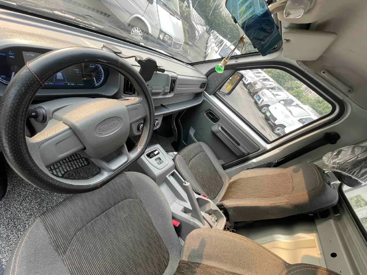 2025 KaiYi KunLun 1.5T 156HP L4 6DCT,autocango,china used car exporter,china ev exporter,chinese used car exporter,chinese used ev exporter