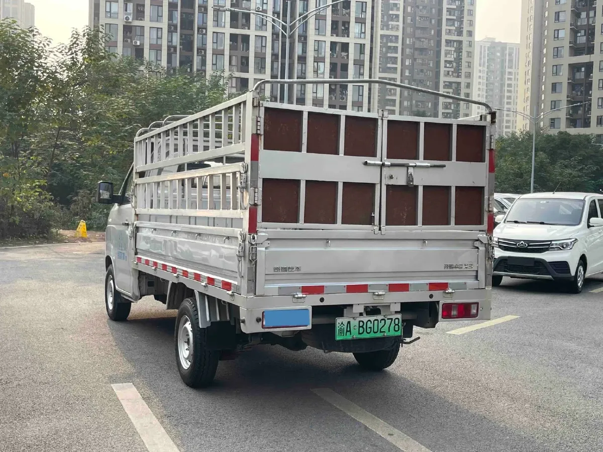 2025 KaiYi KunLun 1.5T 156HP L4 6DCT,autocango,china used car exporter,china ev exporter,chinese used car exporter,chinese used ev exporter