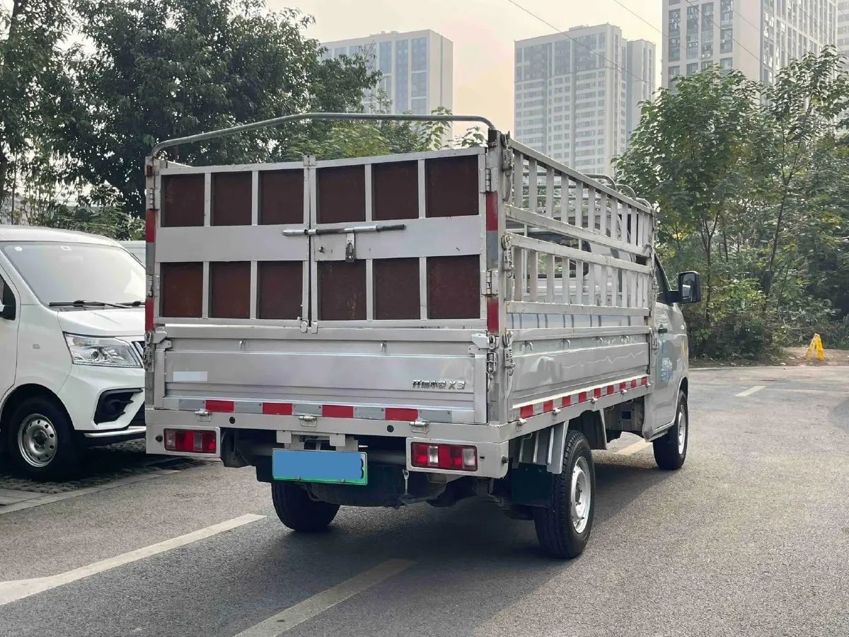 2025 KaiYi KunLun 1.5T 156HP L4 6DCT,autocango,china used car exporter,china ev exporter,chinese used car exporter,chinese used ev exporter