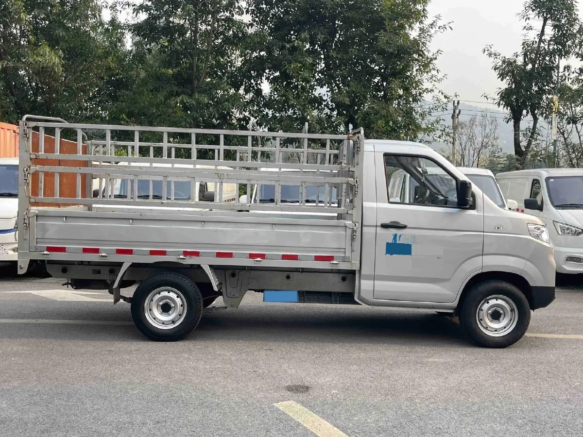 2025 KaiYi KunLun 1.5T 156HP L4 6DCT,autocango,china used car exporter,china ev exporter,chinese used car exporter,chinese used ev exporter