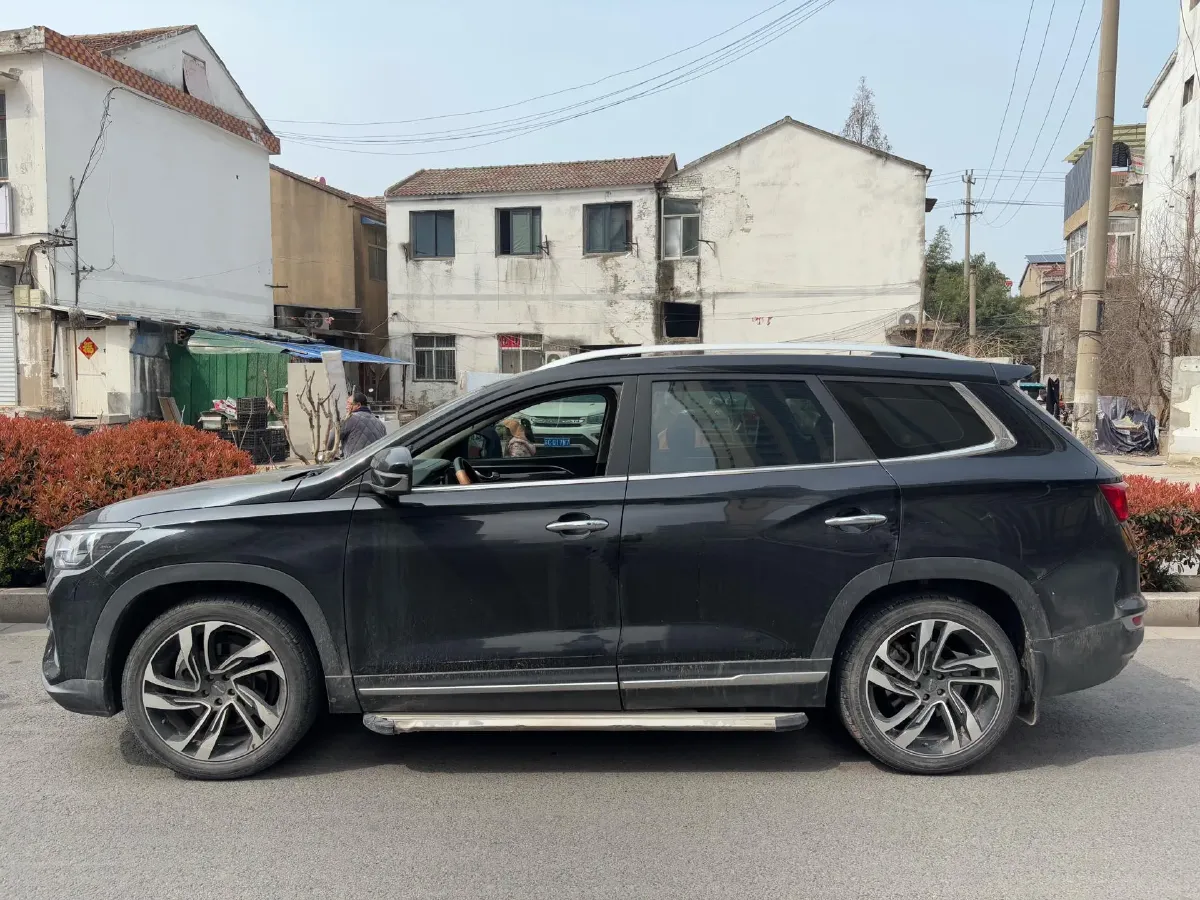 2020 Jetour X90 1.5T 156HP L4 6MT,autocango,china used car exporter,china ev exporter,chinese used car exporter,chinese used ev exporter