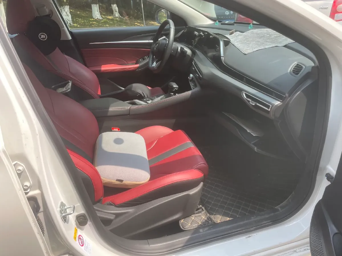 2021 ChangAn Eado 1.4T 160HP L4 7DCT,autocango,china used car exporter,china ev exporter,chinese used car exporter,chinese used ev exporter