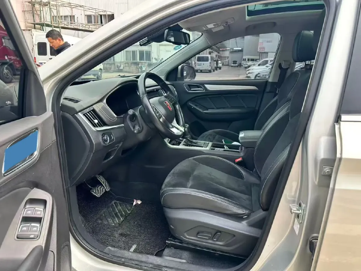 2017 Roewe RX5 1.5T 169HP L4 2AT PHEV 12KWH,autocango,china used car exporter,china ev exporter,chinese used car exporter,chinese used ev exporter