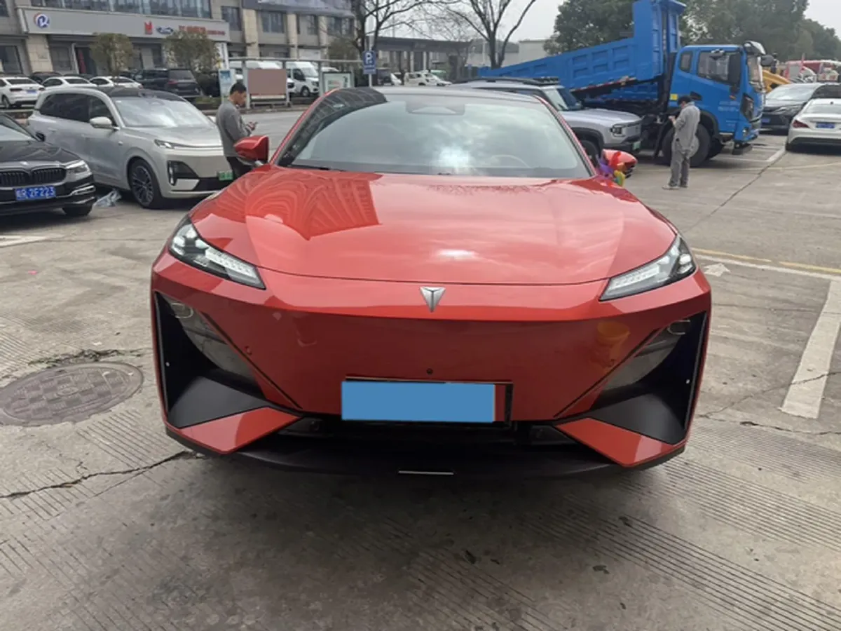 2024 JAC Refine RefineRF8 2.0T 253HP L4 8AT,autocango,china used car exporter,china ev exporter,chinese used car exporter,chinese used ev exporter