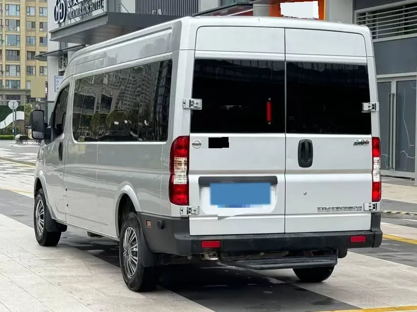 2021 DongFeng DFAC YuFeng 2.0T 136HP L4 6MT,autocango,china used car exporter,china ev exporter,chinese used car exporter,chinese used ev exporter