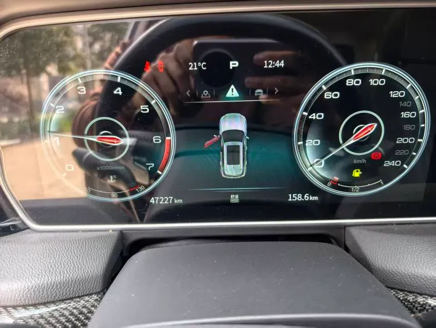 2022 HongQi HS5 2.0T 224HP L4 6AT,autocango,china used car exporter,china ev exporter,chinese used car exporter,chinese used ev exporter