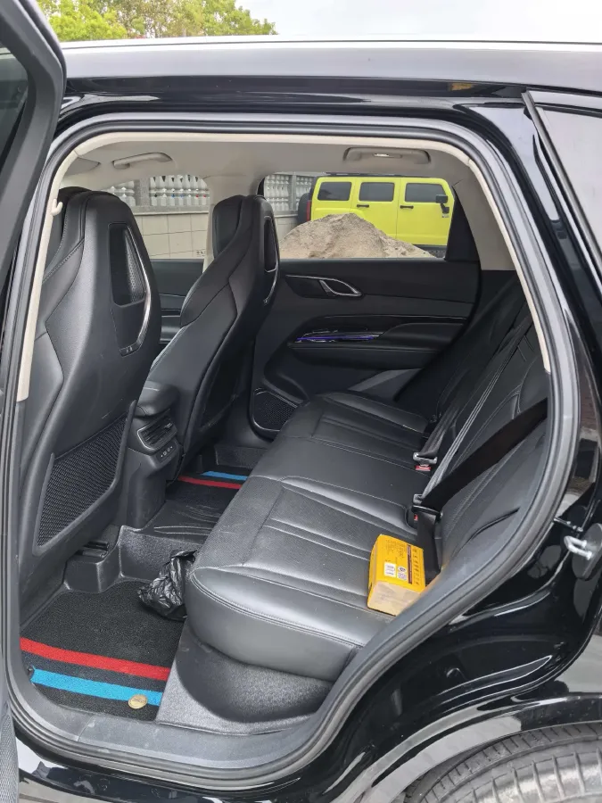 2023 HongQi HS3 1.5T 169HP L4 7DCT,autocango,china used car exporter,china ev exporter,chinese used car exporter,chinese used ev exporter