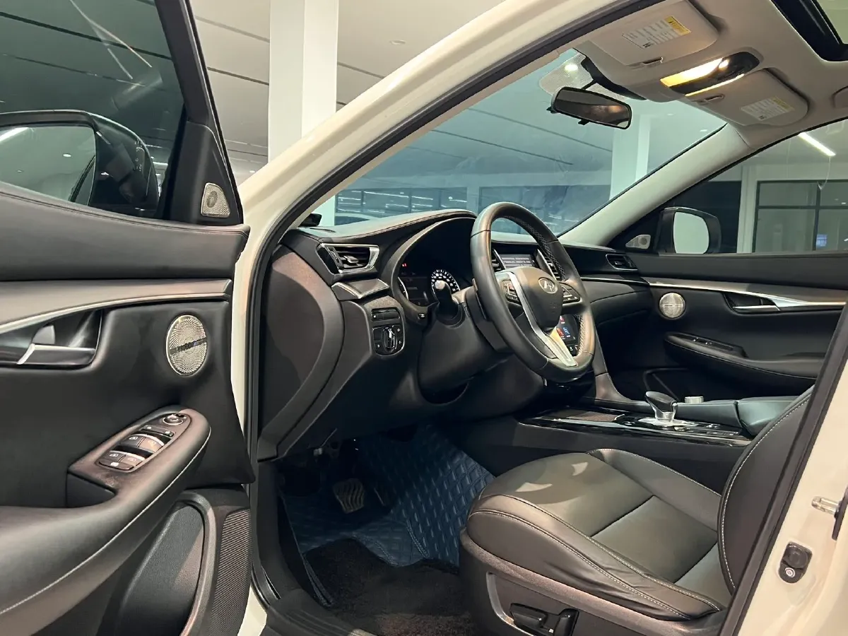 2020 Infiniti QX50 2.0T 245HP L4 CVT,autocango,china used car exporter,china ev exporter,chinese used car exporter,chinese used ev exporter