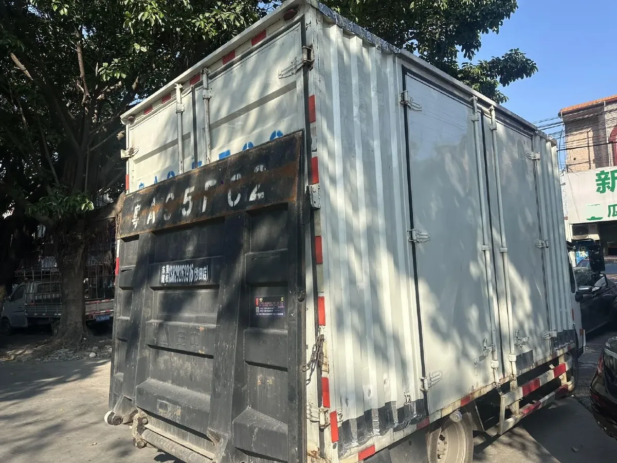 2026 Yuejin ChaoYue H 8MT,autocango,china used car exporter,china ev exporter,chinese used car exporter,chinese used ev exporter