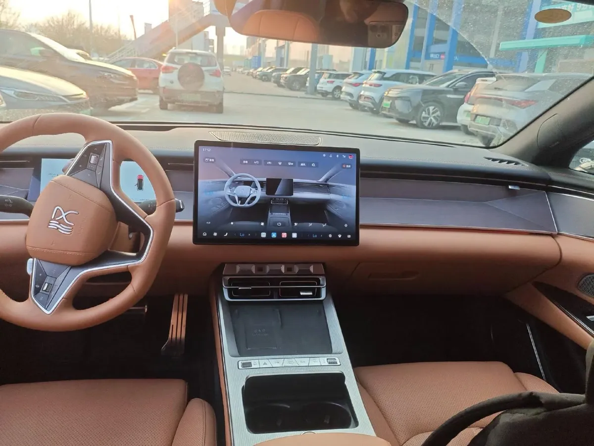 2025 BYD HanL BEV,autocango,china used car exporter,china ev exporter,chinese used car exporter,chinese used ev exporter