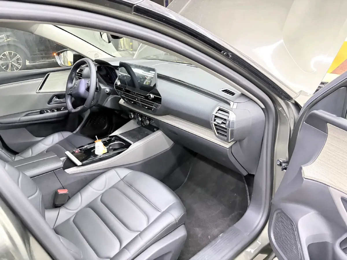 2023 JMC FuShun 2.0T 146HP L4 8AT,autocango,china used car exporter,china ev exporter,chinese used car exporter,chinese used ev exporter