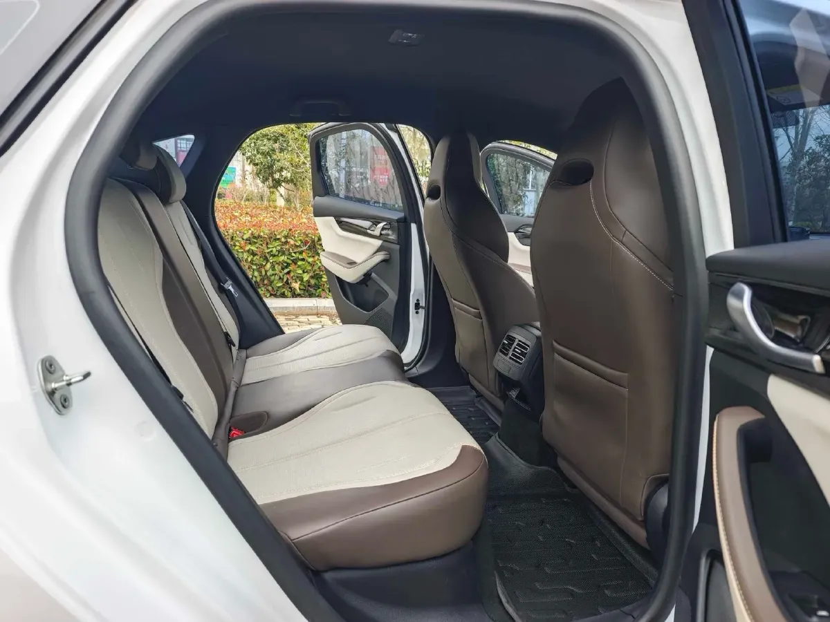 2023 BYD Qin Plus 1.5L 110HP L4 E-CVT PHEV 8.32KWH,autocango,china used car exporter,china ev exporter,chinese used car exporter,chinese used ev exporter