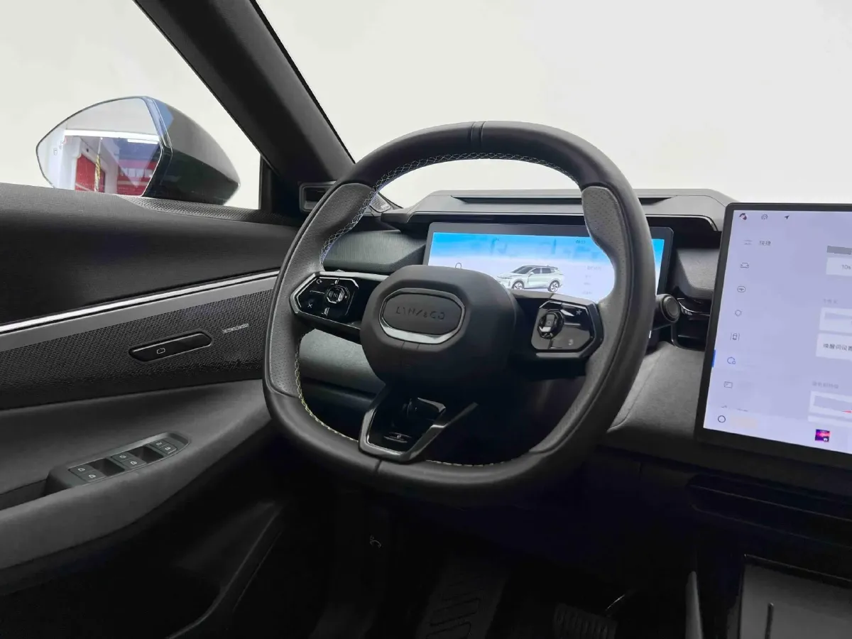 2025 LYNK&CO 08 EM-P 1.5T 163HP L4 3DHT PHEV 39.6/39.8KWH,autocango,china used car exporter,china ev exporter,chinese used car exporter,chinese used ev exporter