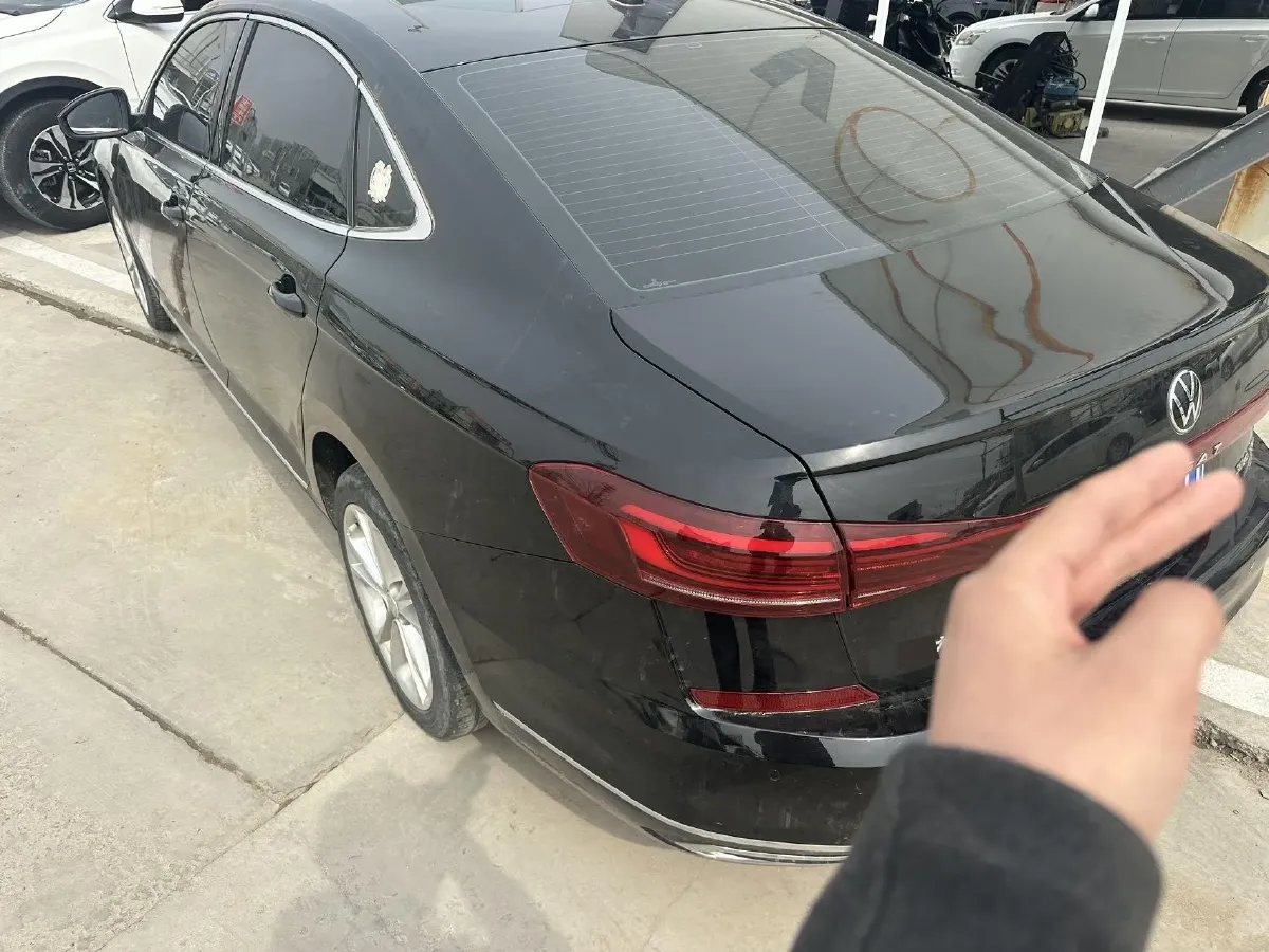 2023 Volkswagen Passat 2.0T 186HP L4 7DCT,autocango,china used car exporter,china ev exporter,chinese used car exporter,chinese used ev exporter