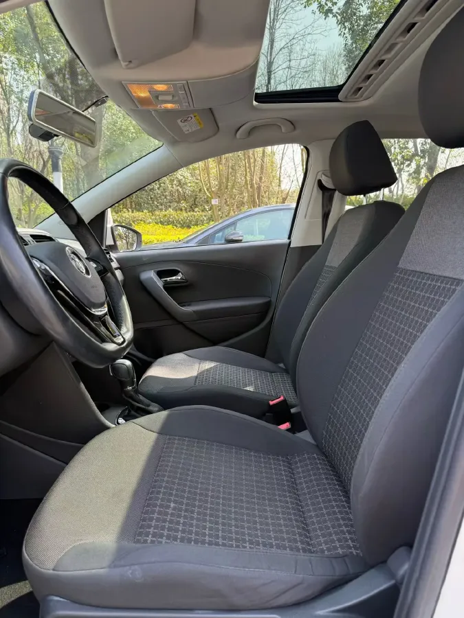 2016 Volkswagen Polo 1.6L 110HP L4 6AT,autocango,china used car exporter,china ev exporter,chinese used car exporter,chinese used ev exporter