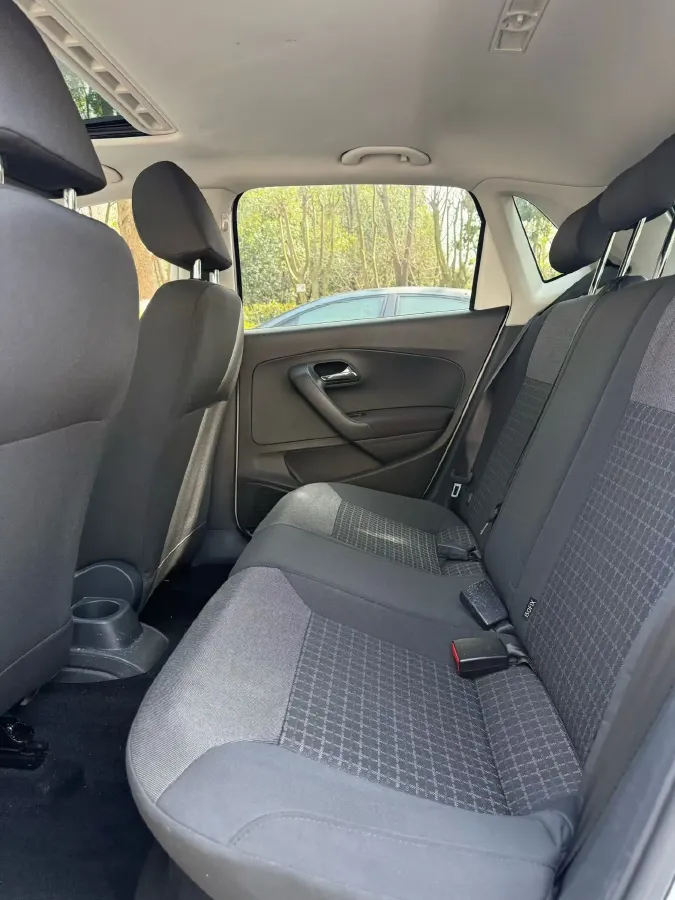 2016 Volkswagen Polo 1.6L 110HP L4 6AT,autocango,china used car exporter,china ev exporter,chinese used car exporter,chinese used ev exporter