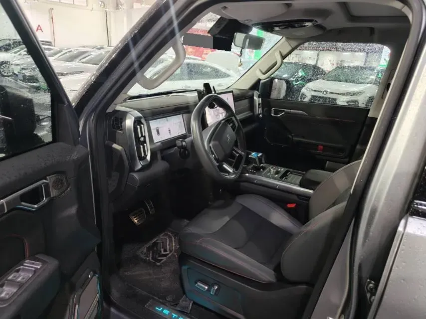 2024 Jetour ShanHai TravellerC-DM 1.5T 156HP L4 3DHT PHEV 26.7KWH,autocango,china used car exporter,china ev exporter,chinese used car exporter,chinese used ev exporter