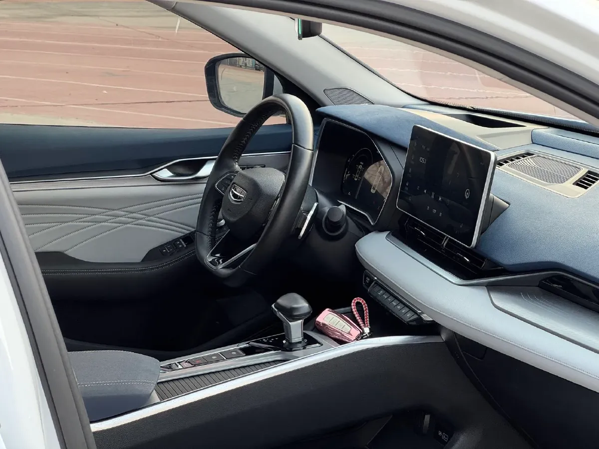 2021 Geely Preface 2.0T 190HP L4 7DCT,autocango,china used car exporter,china ev exporter,chinese used car exporter,chinese used ev exporter