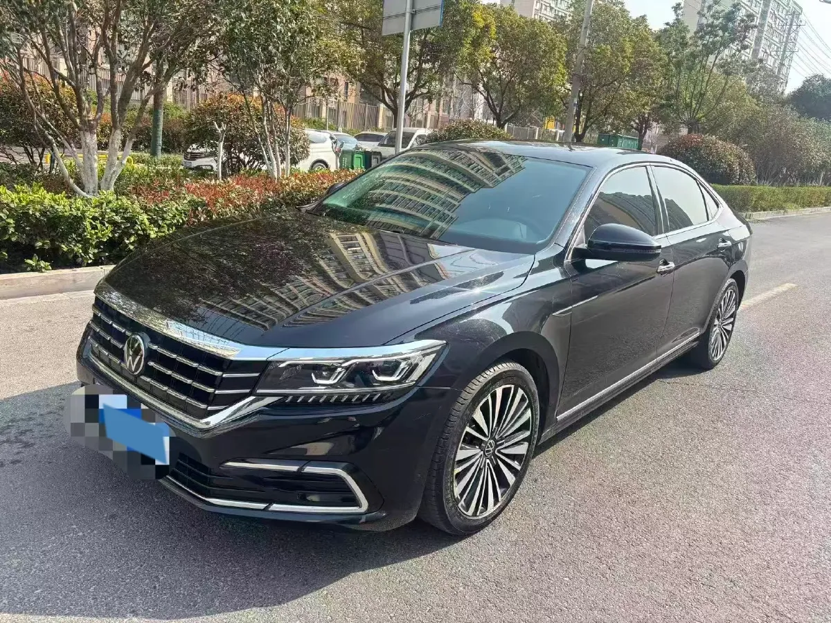 2021 Volkswagen Passat 2.0T 220HP L4 7DCT,autocango,china used car exporter,china ev exporter,chinese used car exporter,chinese used ev exporter