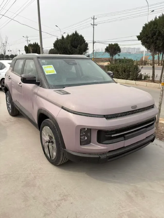 2026 Geely ICON 1.5T 181HP L4 7DCT,autocango,china used car exporter,china ev exporter,chinese used car exporter,chinese used ev exporter