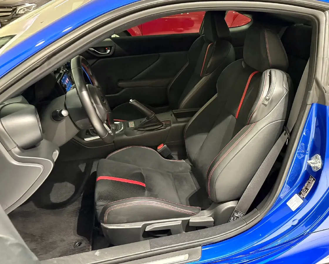 2022 Subaru BRZ 2.4L 234HP H4 6MT,autocango,china used car exporter,china ev exporter,chinese used car exporter,chinese used ev exporter