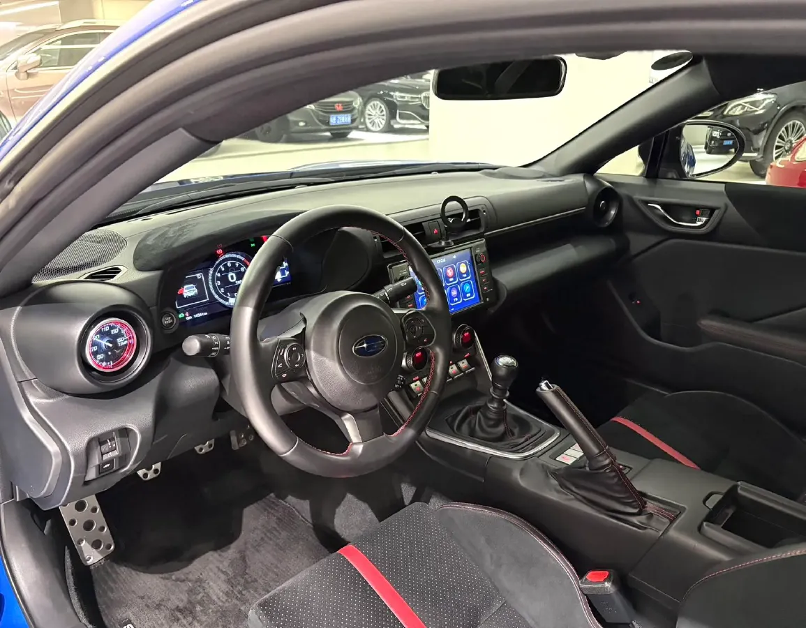 2022 Subaru BRZ 2.4L 234HP H4 6MT,autocango,china used car exporter,china ev exporter,chinese used car exporter,chinese used ev exporter