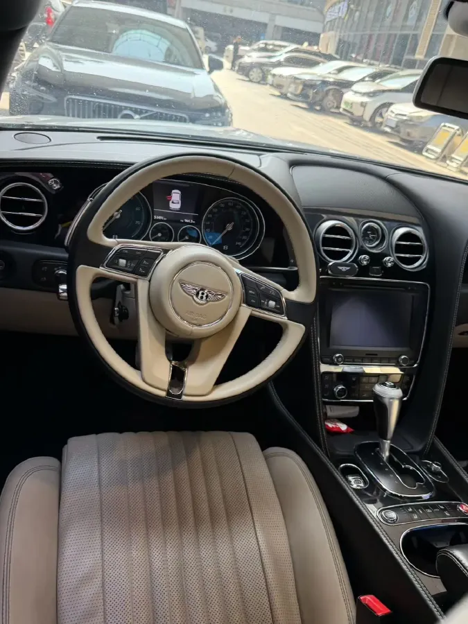 2017 Bentley Flying Spur 4.0T 528HP V8 8AT,autocango,china used car exporter,china ev exporter,chinese used car exporter,chinese used ev exporter