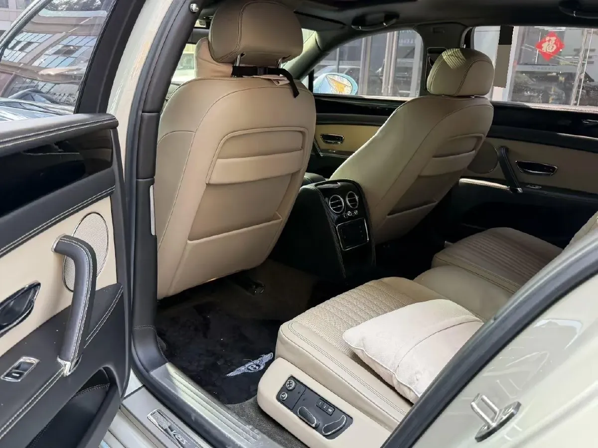 2017 Bentley Flying Spur 4.0T 528HP V8 8AT,autocango,china used car exporter,china ev exporter,chinese used car exporter,chinese used ev exporter