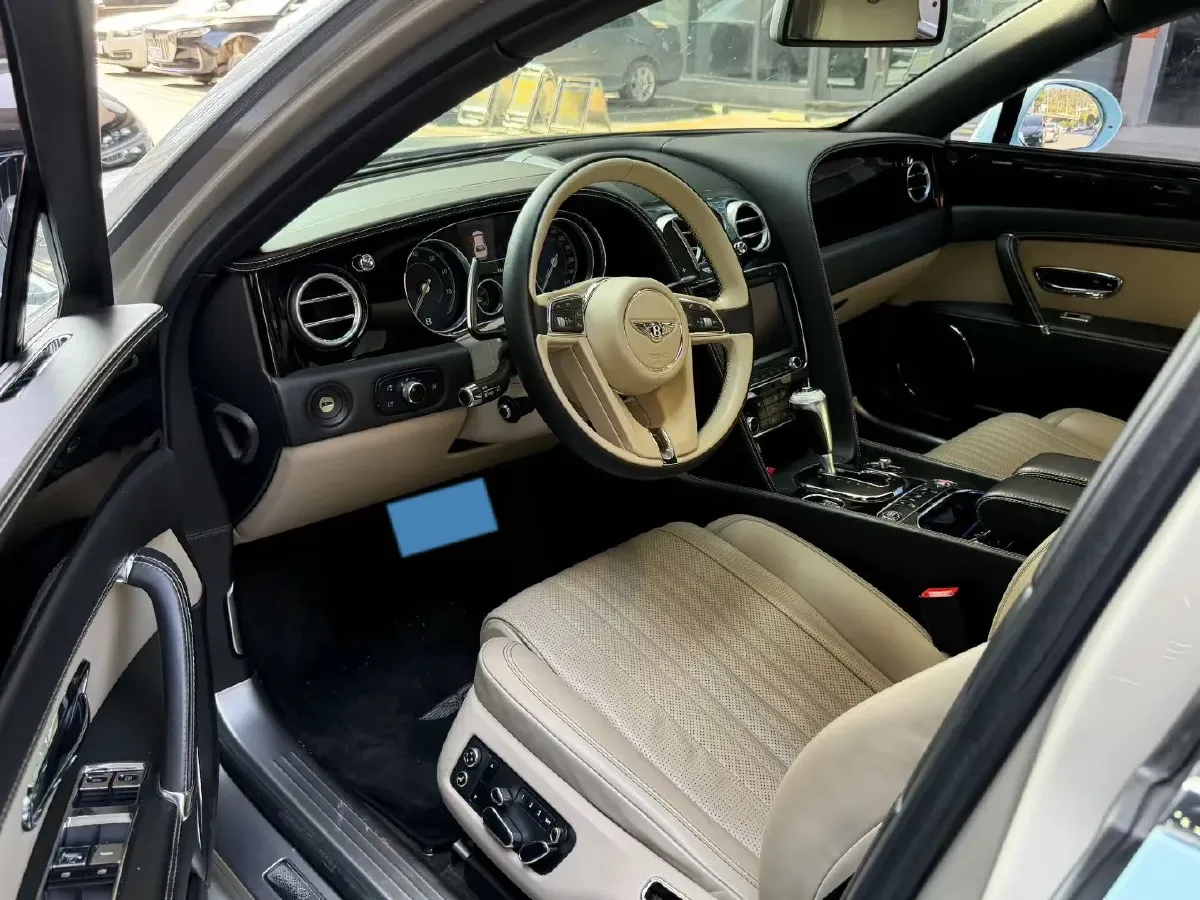 2017 Bentley Flying Spur 4.0T 528HP V8 8AT,autocango,china used car exporter,china ev exporter,chinese used car exporter,chinese used ev exporter