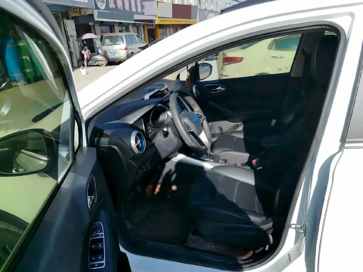 2019 BYD Yuan BEV 42KWH,autocango,china used car exporter,china ev exporter,chinese used car exporter,chinese used ev exporter