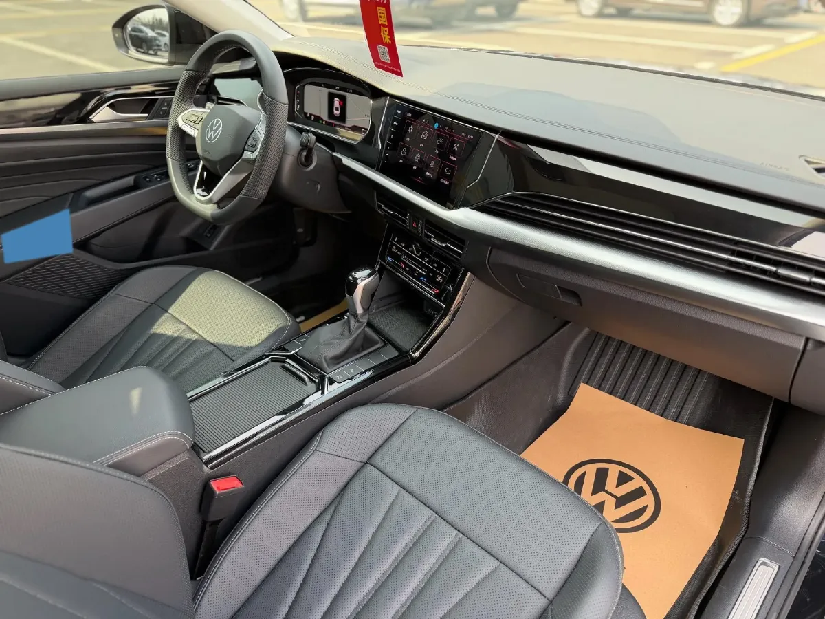 2024 Volkswagen Passat 2.0T 220HP L4 7DCT,autocango,china used car exporter,china ev exporter,chinese used car exporter,chinese used ev exporter