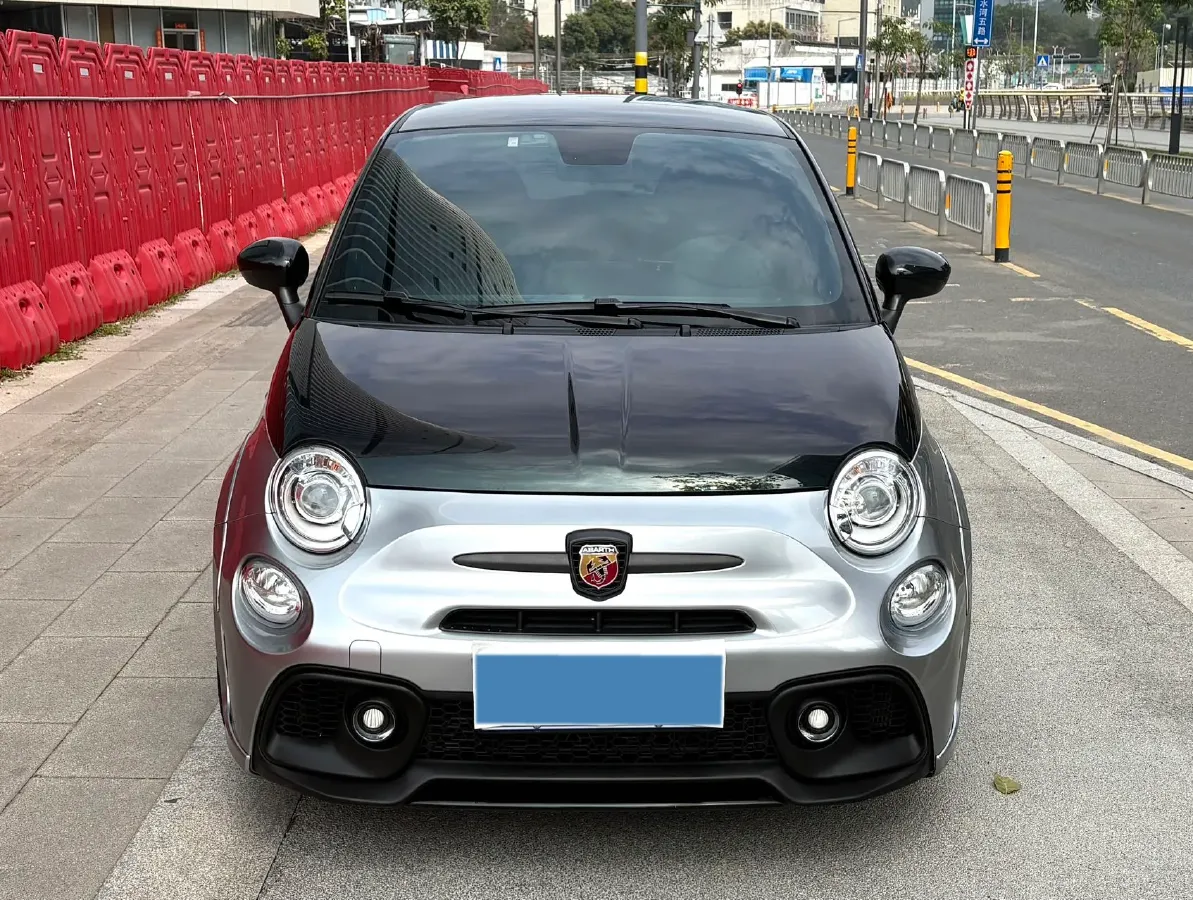 2022 DongFeng Fengon Fengon 500 1.5T 150HP L4 6MT,autocango,china used car exporter,china ev exporter,chinese used car exporter,chinese used ev exporter