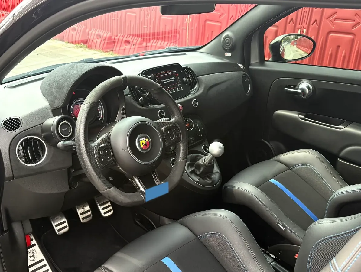 2022 DongFeng Fengon Fengon 500 1.5T 150HP L4 6MT,autocango,china used car exporter,china ev exporter,chinese used car exporter,chinese used ev exporter