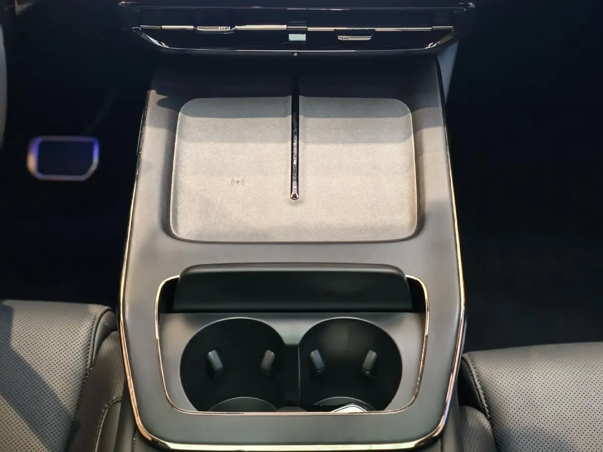 2023 HYPTEC HT BEV 80KWH,autocango,china used car exporter,china ev exporter,chinese used car exporter,chinese used ev exporter