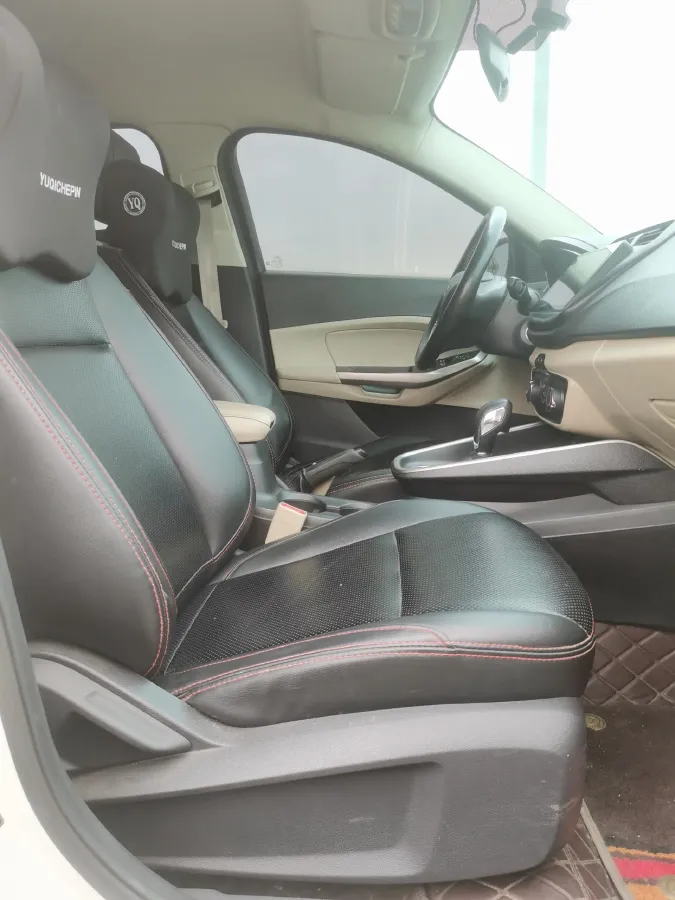 2017 Ford Escort 1.5L 113HP L4 6AT,autocango,china used car exporter,china ev exporter,chinese used car exporter,chinese used ev exporter