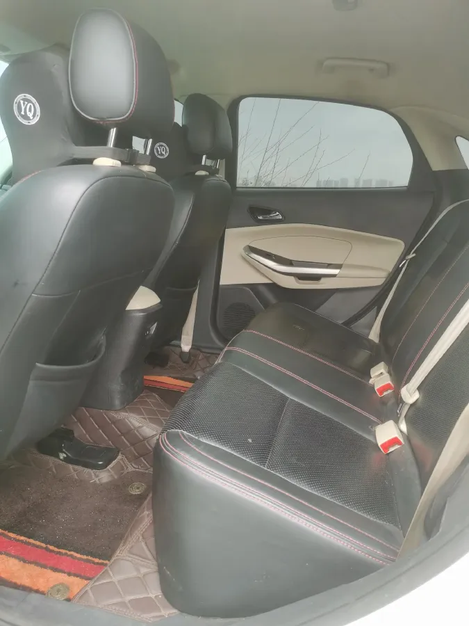 2017 Ford Escort 1.5L 113HP L4 6AT,autocango,china used car exporter,china ev exporter,chinese used car exporter,chinese used ev exporter