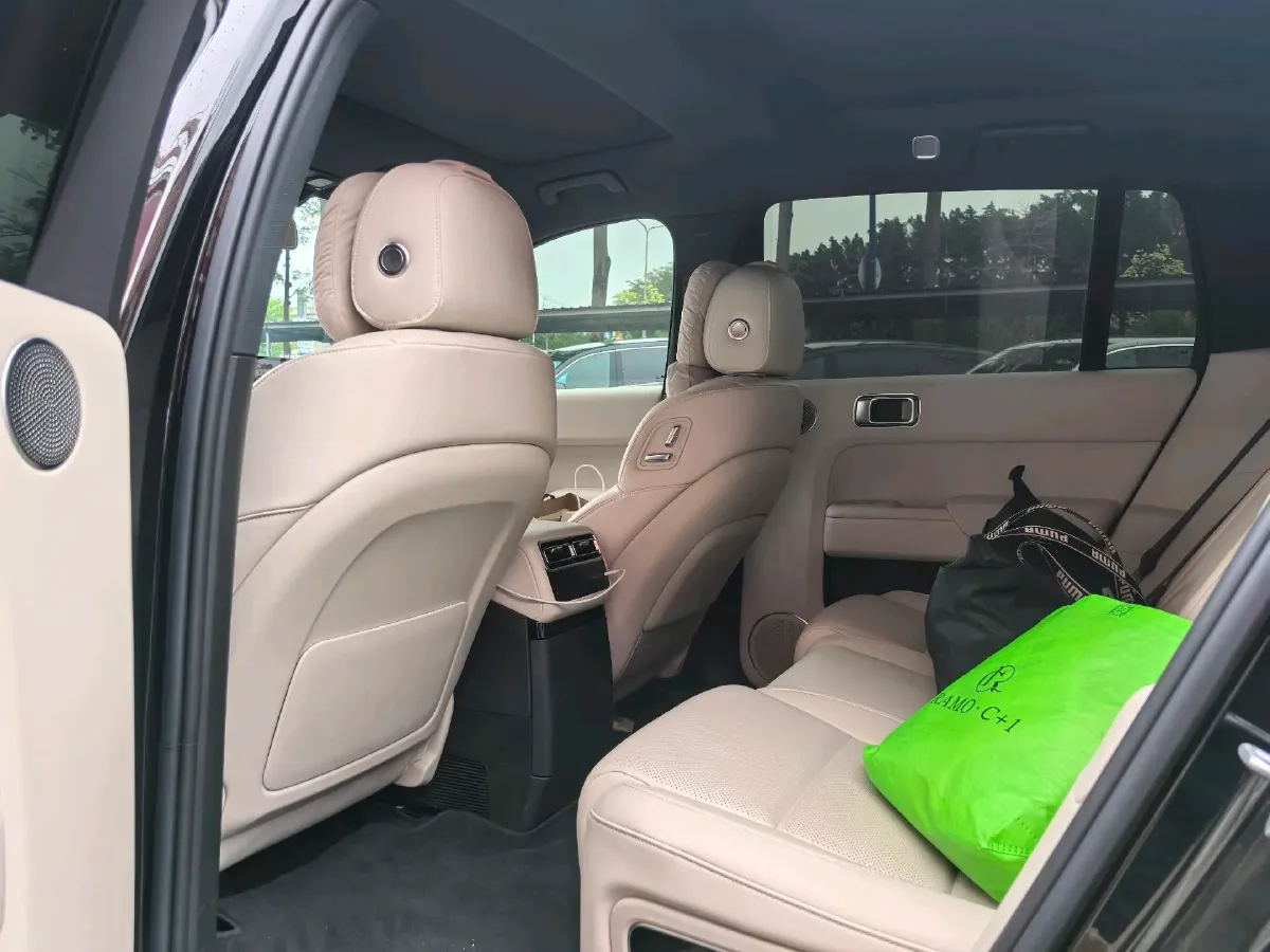 2024 Li L8 Range Extended 154HP REEV 42.8KWH,autocango,china used car exporter,china ev exporter,chinese used car exporter,chinese used ev exporter