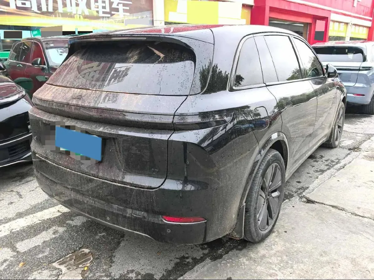 2024 Li L8 Range Extended 154HP REEV 42.8KWH,autocango,china used car exporter,china ev exporter,chinese used car exporter,chinese used ev exporter